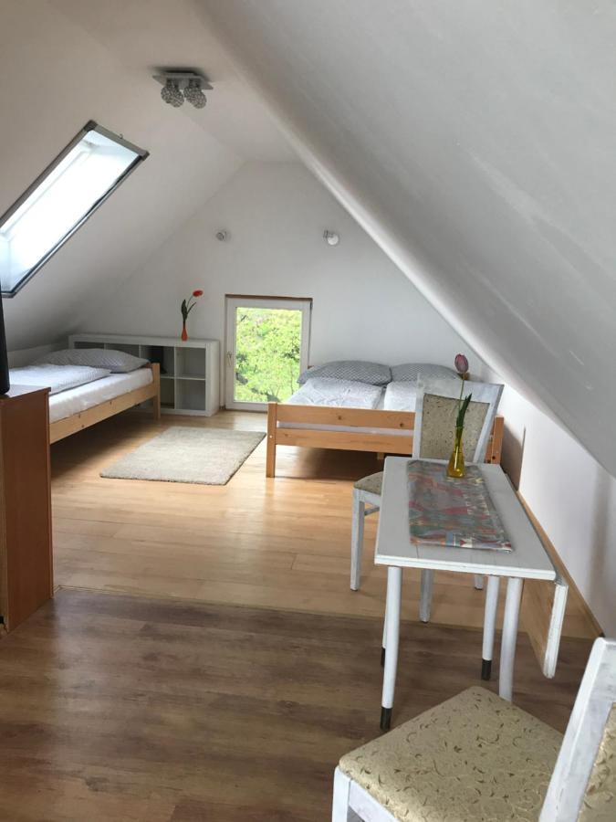 Siposreti Apartmanhaz Szentgyorgyvar Εξωτερικό φωτογραφία